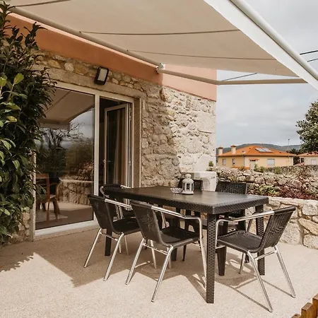 Ferienhaus Forno House - O Lagar *